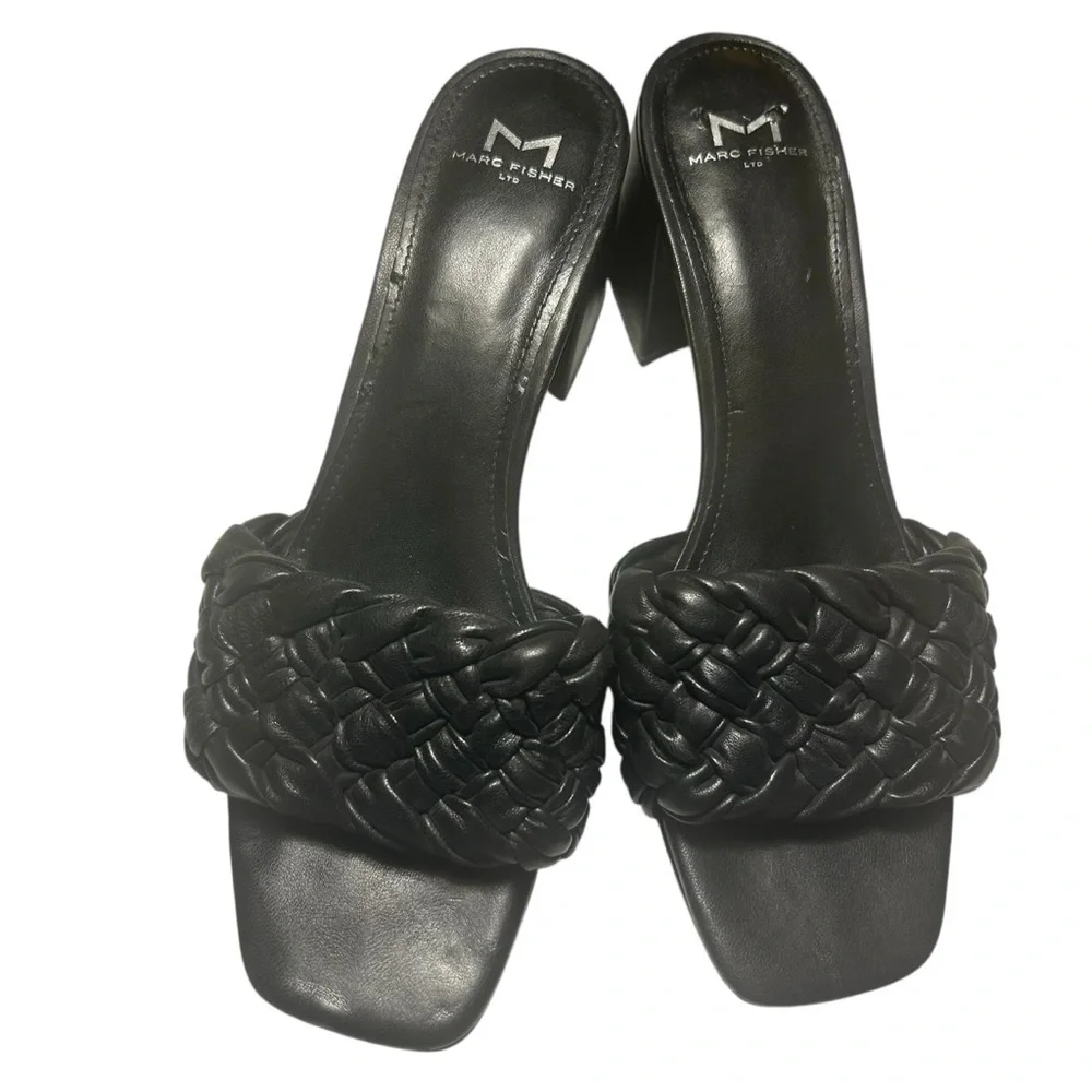 Marc Fisher Nahea Block Heel Black Leather Quilted Slides Sz 9
